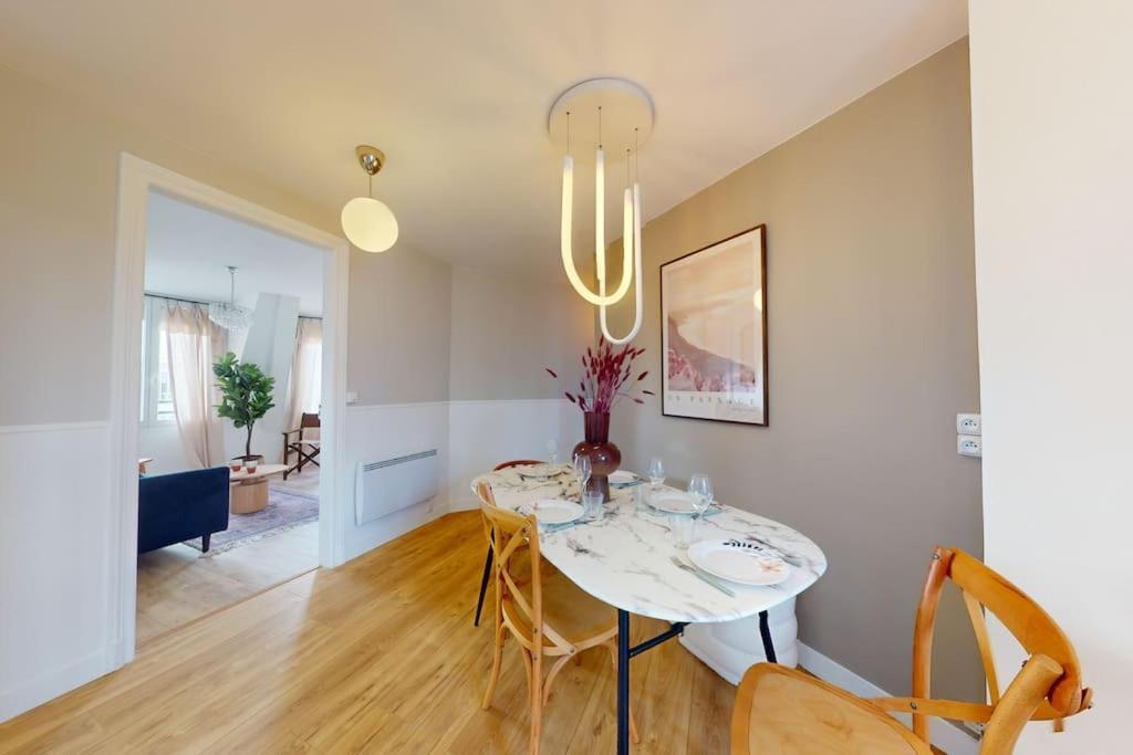 Helsinki, Appartement Atypique Reims Bagian luar foto