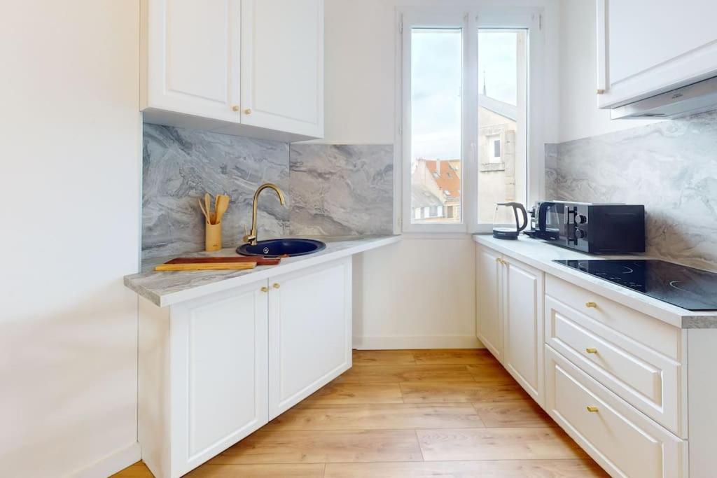 Helsinki, Appartement Atypique Reims Bagian luar foto